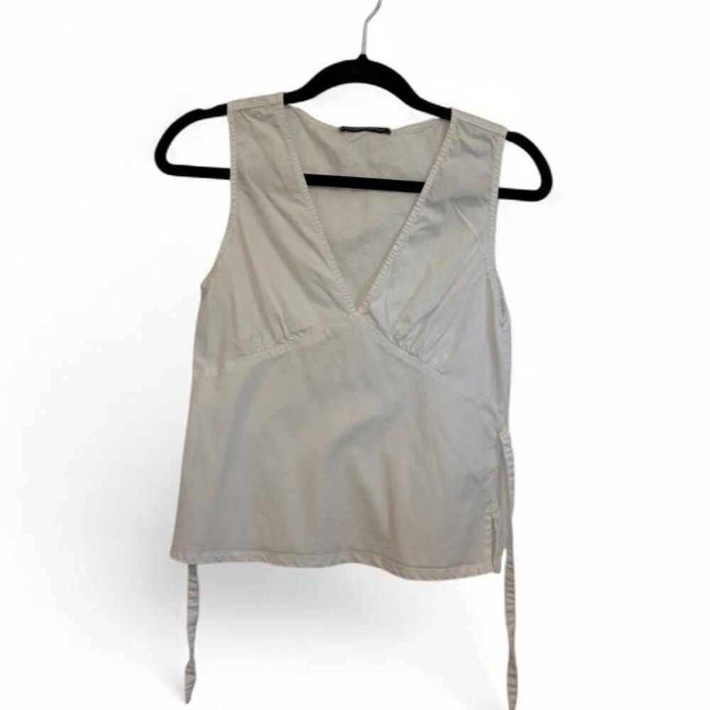 Brandy-melville Women's White Shirt